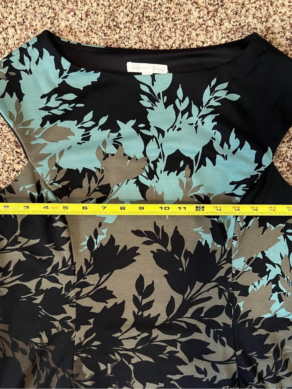 Cap Sleeve Floral Knit Shift Dress with Teal and Peach Accents Sz 12 - Picture 5 of 6